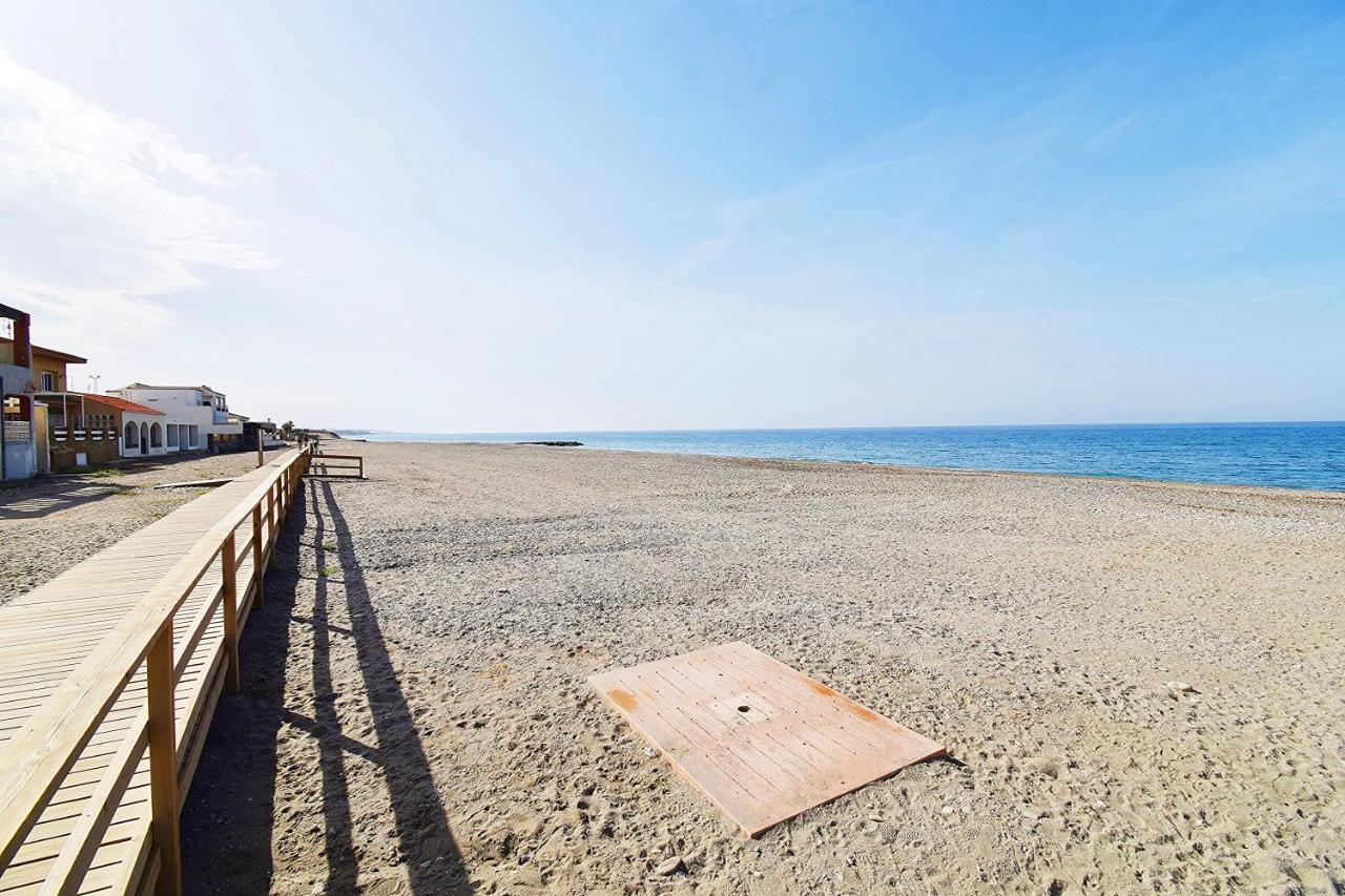Expoholidays Vistas Al Mar - A Pie De Playa 巴莱尔马 外观 照片